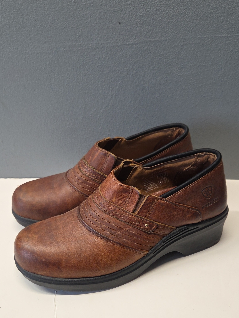 Ariat Brown Leather Slip-On Platform Clogs Size 9B